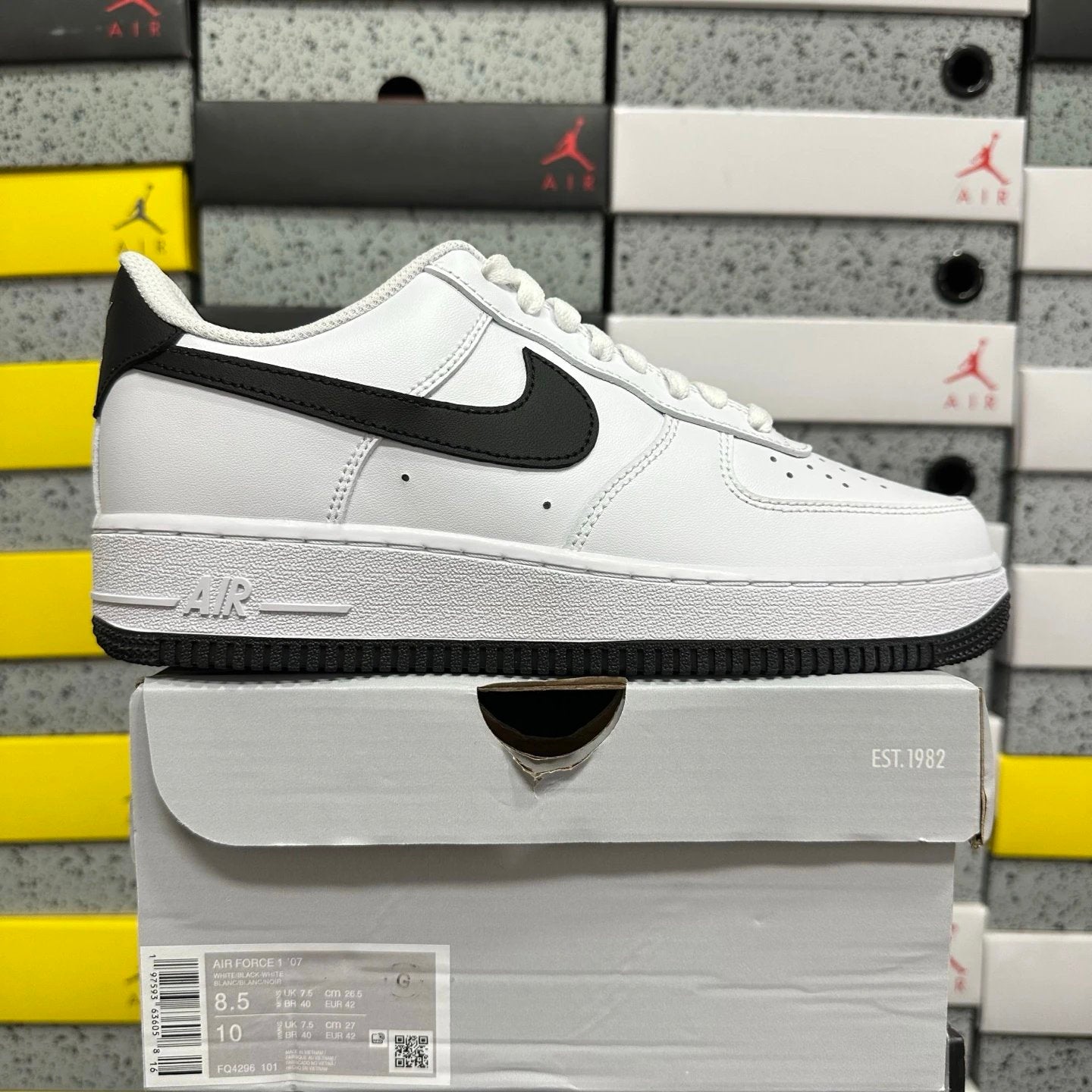 AF1's